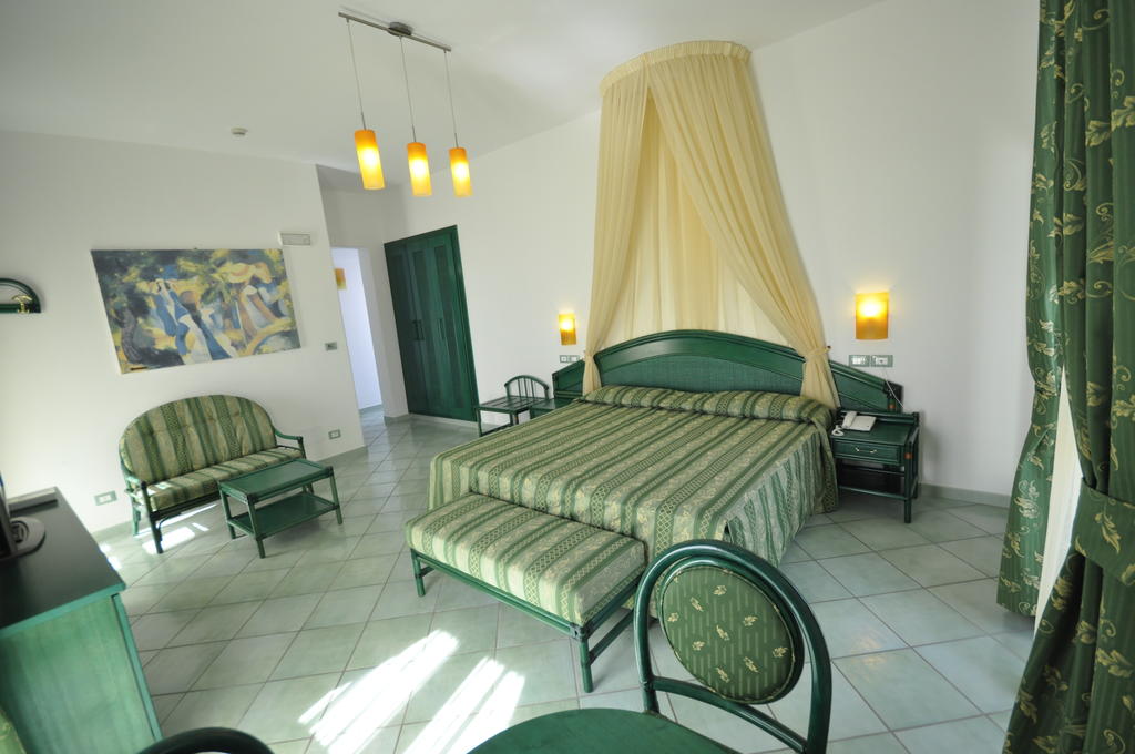 Borgo Romantica Resort & Spa — о. Іскья, Італія мініатюра 10