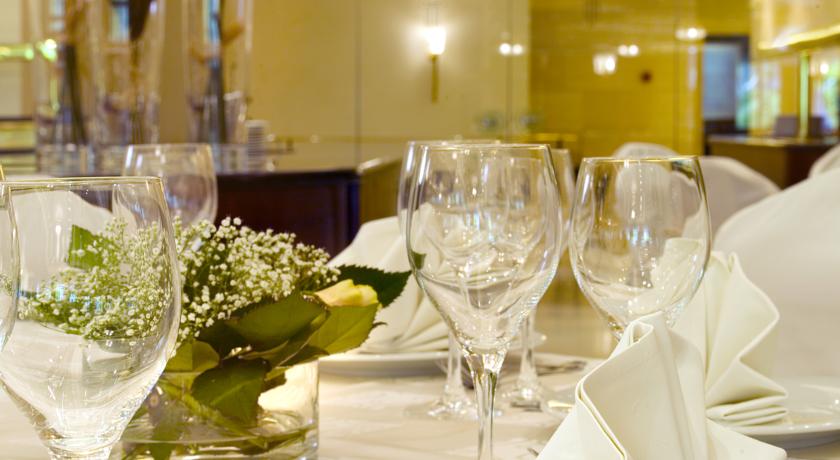 Titania Hotel — Афіни, Греція мініатюра 176