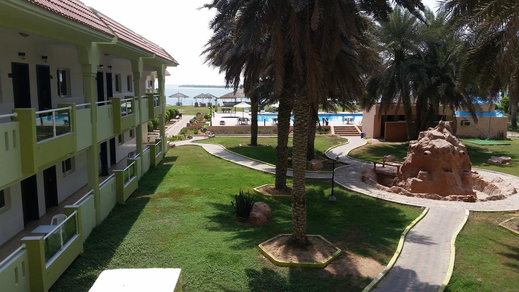 Flamingo Beach Resort — Умм Аль Кувейн, Об'єднані Арабські Емірати мініатюра 43