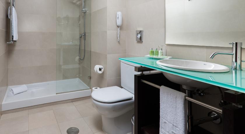 H10 Puerta de Alcala — Мадрид, Іспанія мініатюра 102
