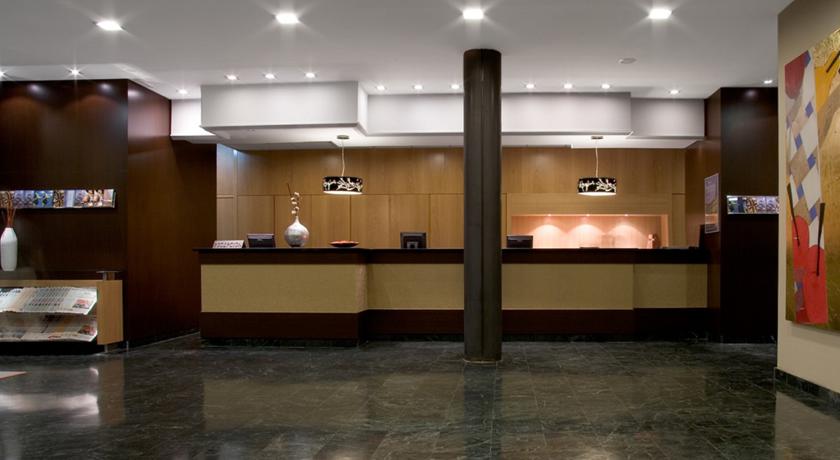 H10 Puerta de Alcala — Мадрид, Іспанія мініатюра 105