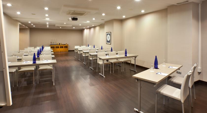 H10 Puerta de Alcala — Мадрид, Іспанія мініатюра 123