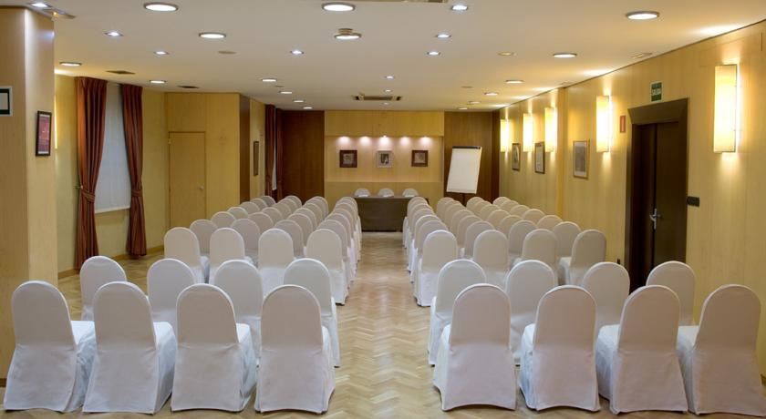 H10 Puerta de Alcala — Мадрид, Іспанія мініатюра 129