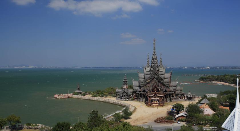 Modus Beachfront Resort — Паттайя, Таїланд мініатюра 32