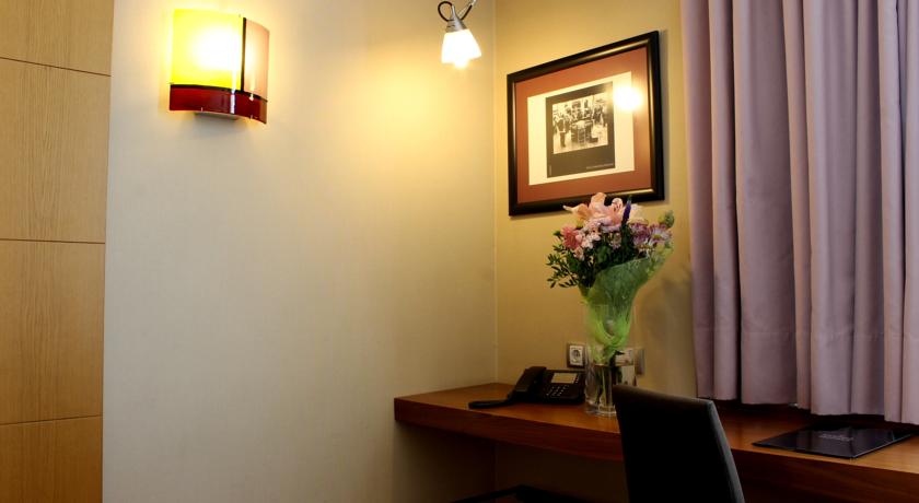 Evenia Rossello Hotel — Барселона, Іспанія мініатюра 40