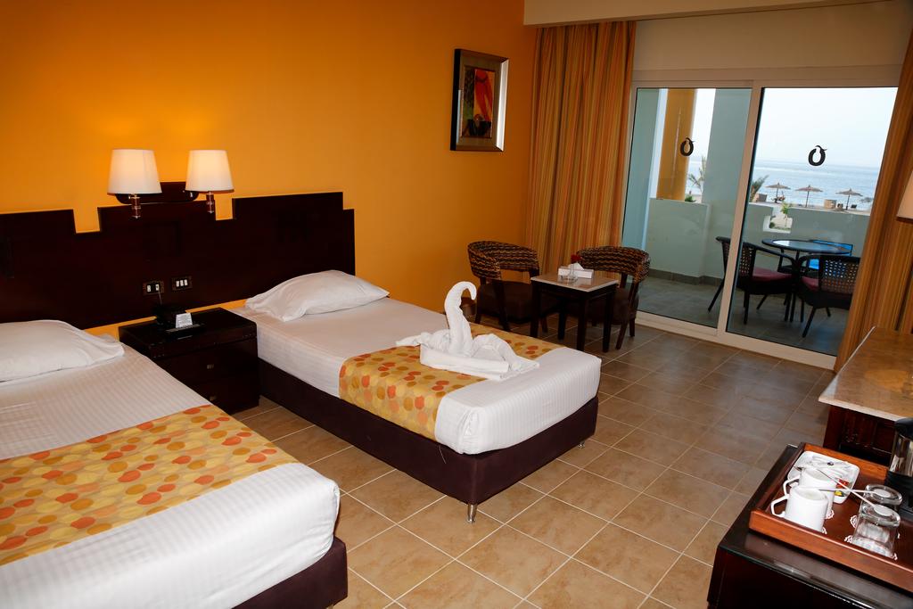 Coral Sun Beach Hotel — Сафага, Єгипет мініатюра 70