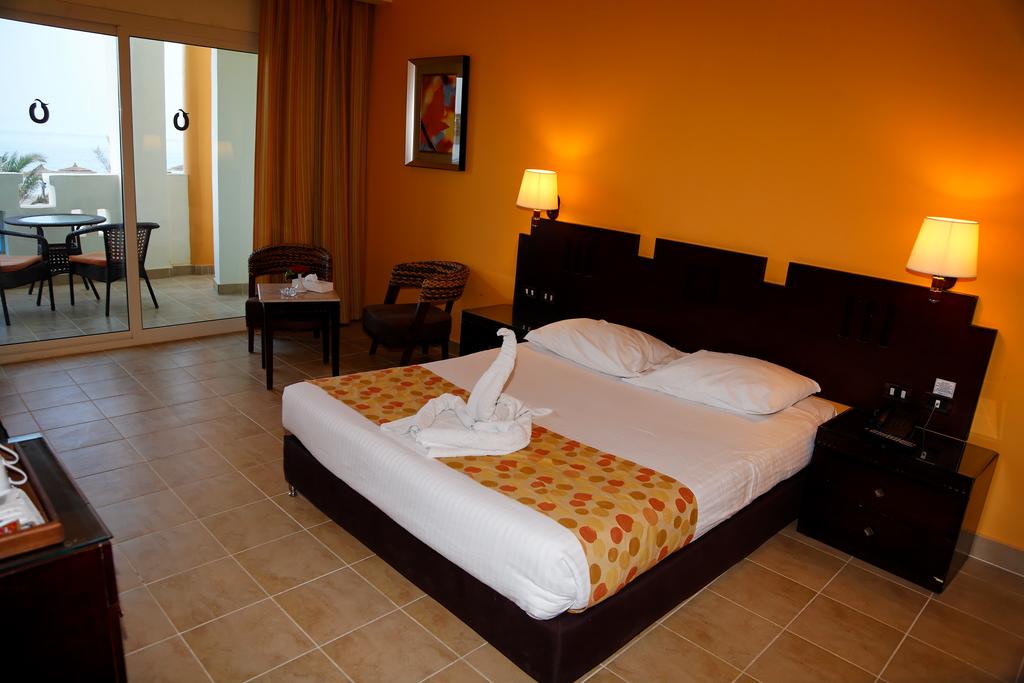 Coral Sun Beach Hotel — Сафага, Єгипет мініатюра 71