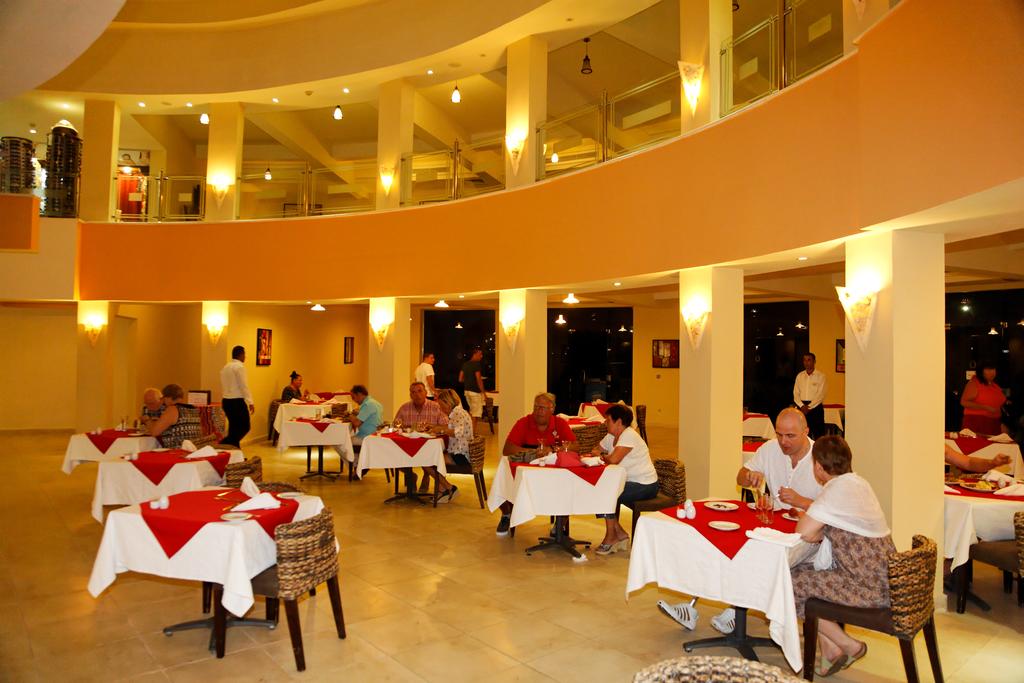 Coral Sun Beach Hotel — Сафага, Єгипет мініатюра 74