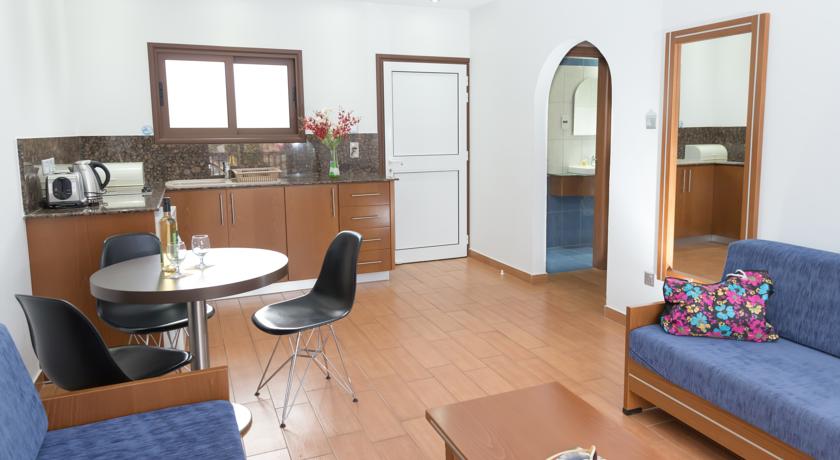 Loutsiana Hotel Apartments — Айя Напа, Кіпр мініатюра 12