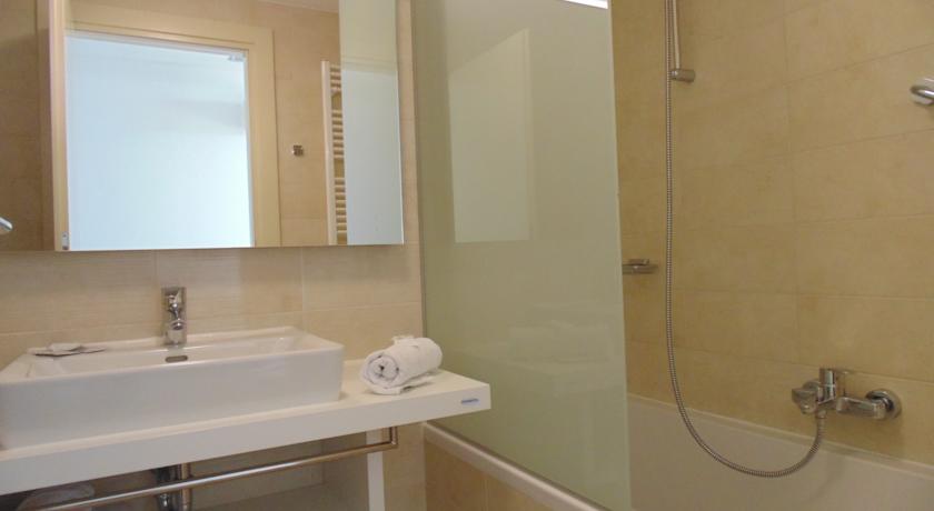 Adria Hotel — Біоград-на-Мору, Хорватія мініатюра 22