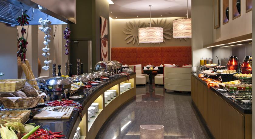Novotel Suites Mall Avenue Dubai Hotel — Дубаї, Об'єднані Арабські Емірати мініатюра 117