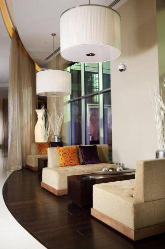 Novotel Suites Mall Avenue Dubai Hotel — Дубаї, Об'єднані Арабські Емірати мініатюра 132