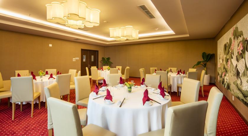 Muong Thanh Grand Nha Trang Hotel — Нячанг, В'єтнам мініатюра 11
