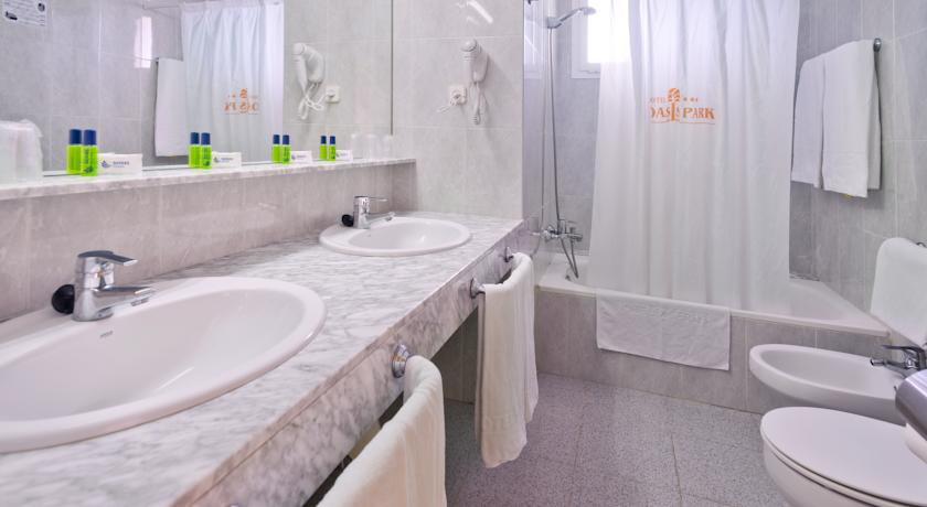 Oasis Park Splash Hotel — Коста Барселона, Іспанія мініатюра 22