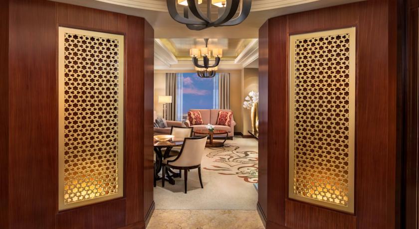 Conrad Dubai — Дубаї, Об'єднані Арабські Емірати мініатюра 132