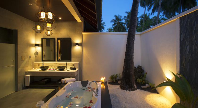 Atmosphere Kanifushi Maldives Hotel — Лавіяні Атол, Мальдіви мініатюра 25