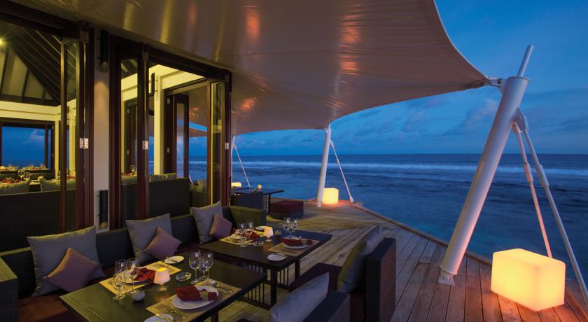 Atmosphere Kanifushi Maldives Hotel — Лавіяні Атол, Мальдіви мініатюра 30