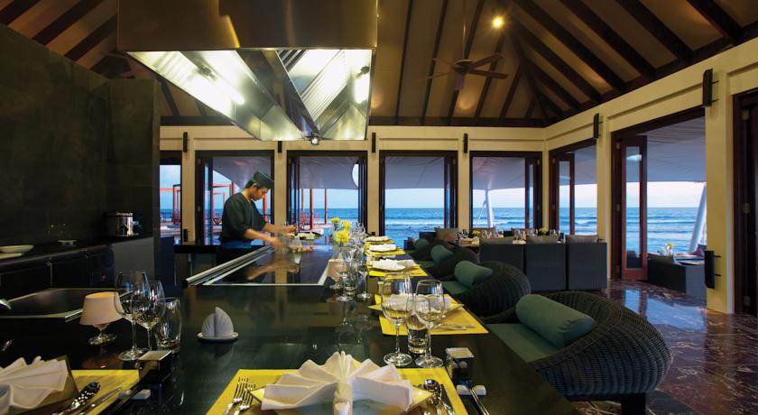 Atmosphere Kanifushi Maldives Hotel — Лавіяні Атол, Мальдіви мініатюра 36
