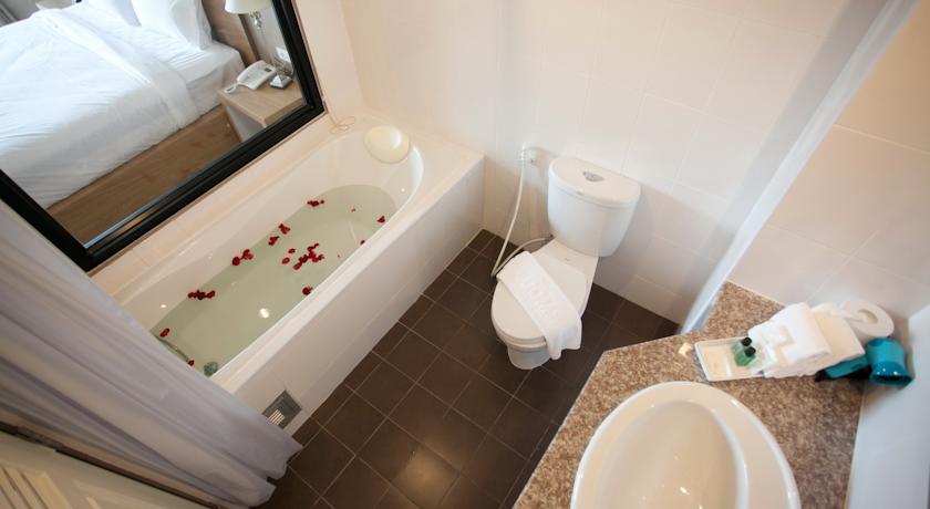 T5 Suites Pattaya Prathumnak — Паттайя, Таїланд мініатюра 17