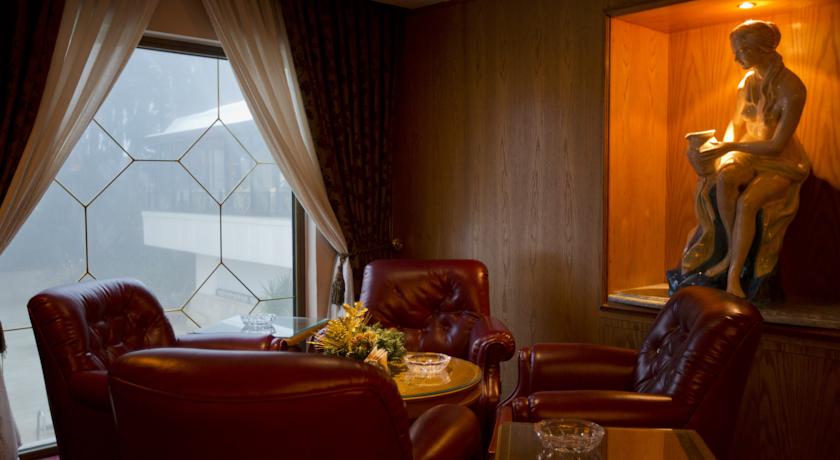 Amman International Hotel — Амман, Йорданія мініатюра 38