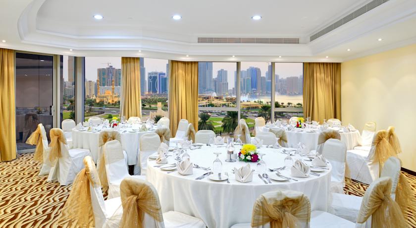 Al Majaz Premiere Hotel Apartments — Шарджа, Об'єднані Арабські Емірати мініатюра 20