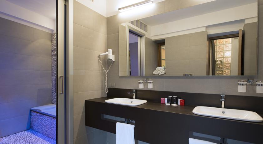 Trevi Hotel — Лаціо, Італія мініатюра 31