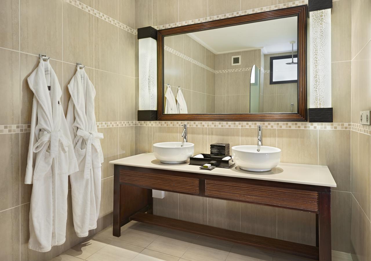 DoubleTree by Hilton Seychelles Allamanda Resort & Spa — о. Мае, Сейшельські острови мініатюра 44