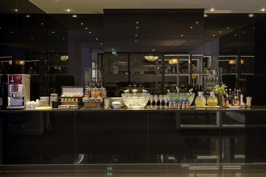 Melia Milano — Мілан, Італія мініатюра 146