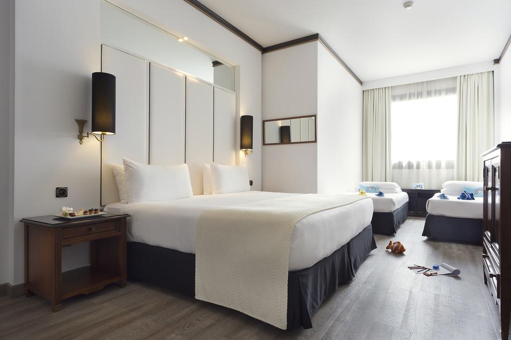 Melia Milano — Мілан, Італія мініатюра 180