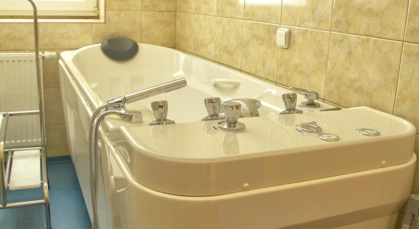 Richard Hotel — Маріанські Лазнe, Чехія мініатюра 17