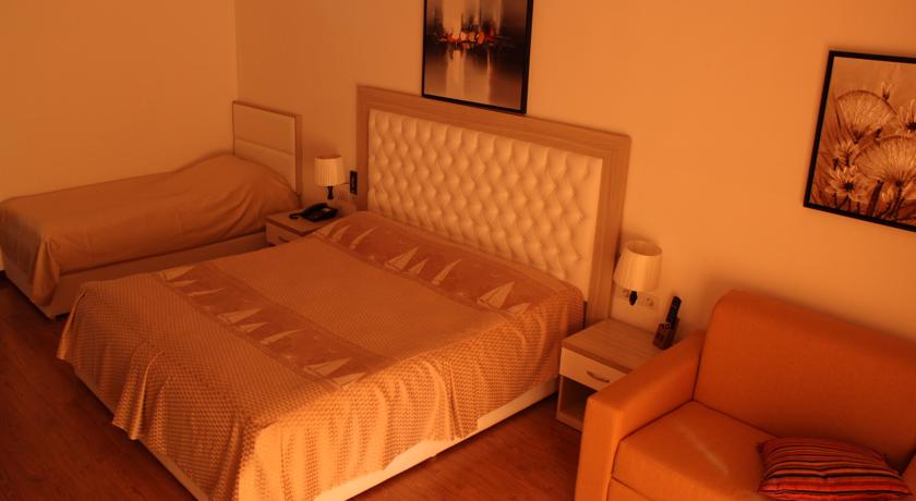 Bleart Hotel — Дуррес, Албанія мініатюра 16