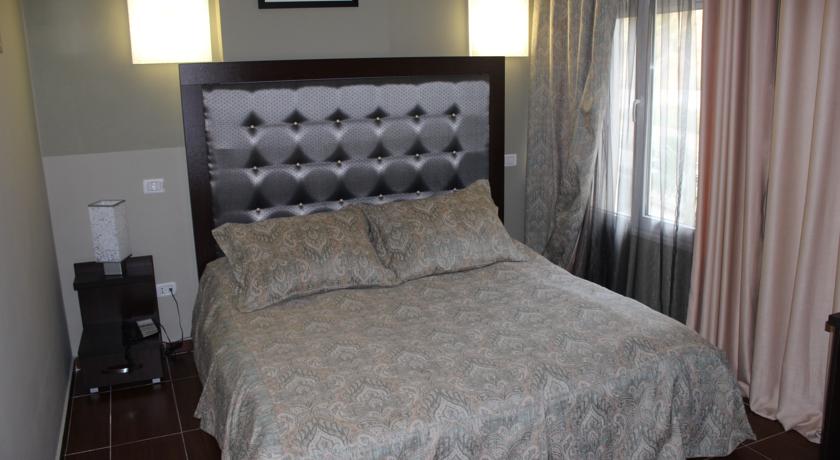 Bleart Hotel — Дуррес, Албанія мініатюра 19
