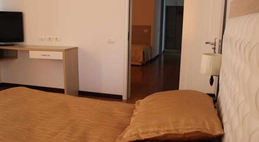 Bleart Hotel — Дуррес, Албанія мініатюра 27