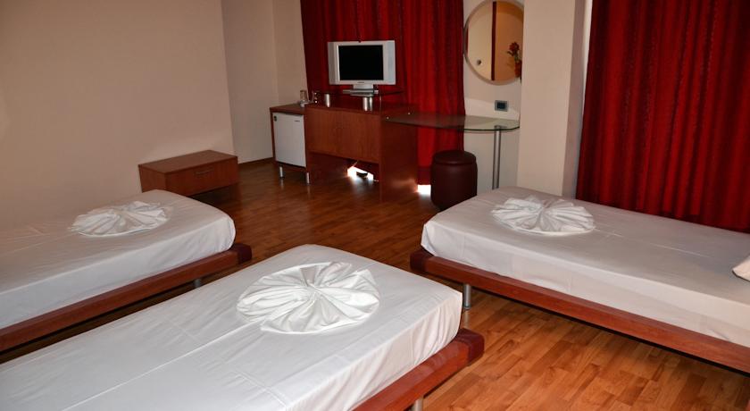 Brilant Hotel — Саранда, Албанія мініатюра 24