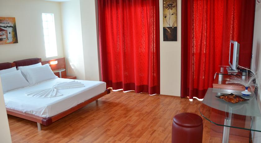 Brilant Hotel — Саранда, Албанія мініатюра 27