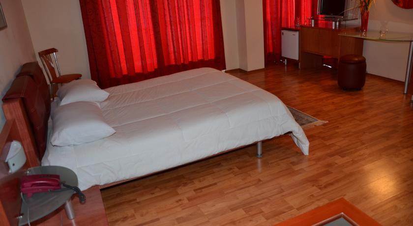 Brilant Hotel — Саранда, Албанія мініатюра 30