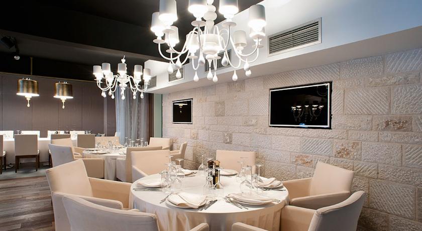 Aleksandar Hotel — Будванськая Рівʼєра, Чорногорія мініатюра 16