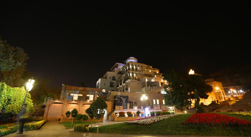 Tiflis Palace — Тбілісі, Грузія мініатюра 10