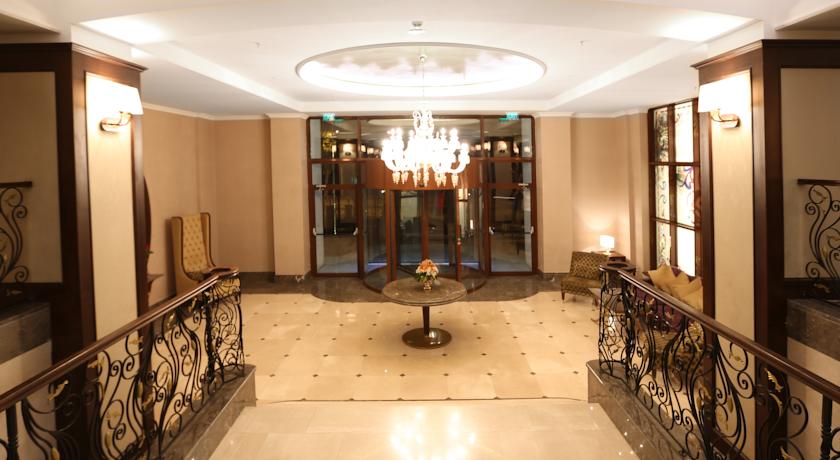 Tiflis Palace — Тбілісі, Грузія мініатюра 15