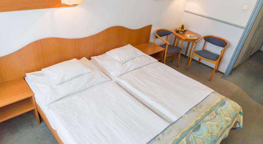 Panorama Hunguest Hotel — Хевіз, Угорщина мініатюра 12