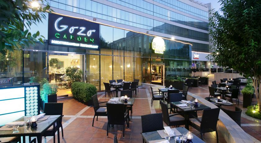 Millennium Airport Hotel Dubai, Дубаї, Об'єднані Арабські Емірати мініатюра 14