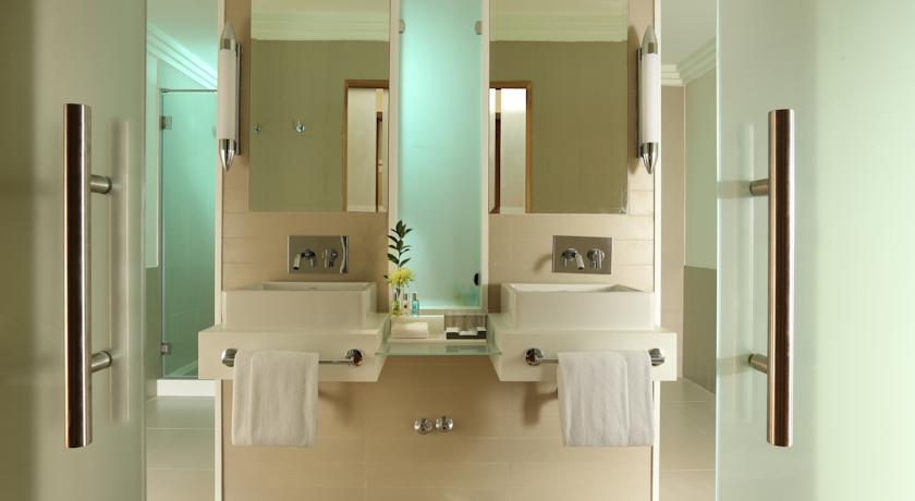 Millennium Airport Hotel Dubai, Дубаї, Об'єднані Арабські Емірати мініатюра 21