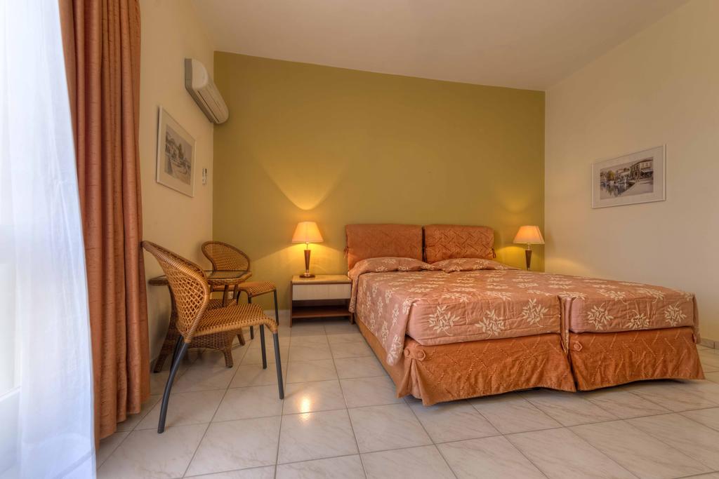 Palmariva Beach Hotel — о. Евбея (Евія), Греція мініатюра 9