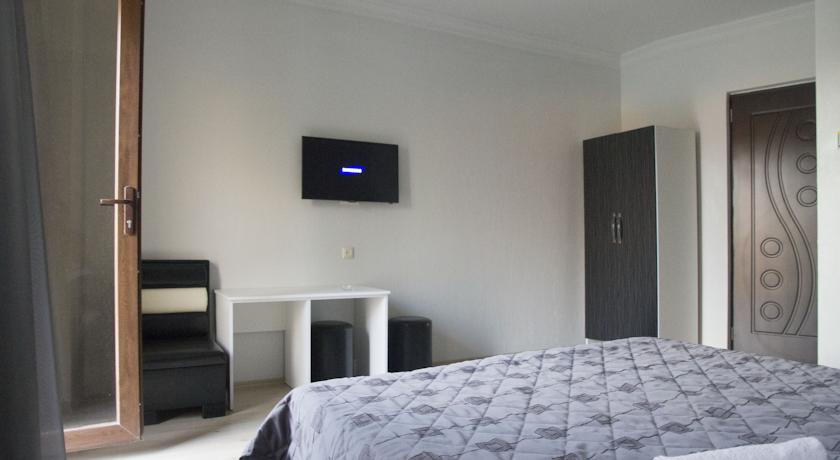 Iberia Hotel — Батумі, Грузія мініатюра 15