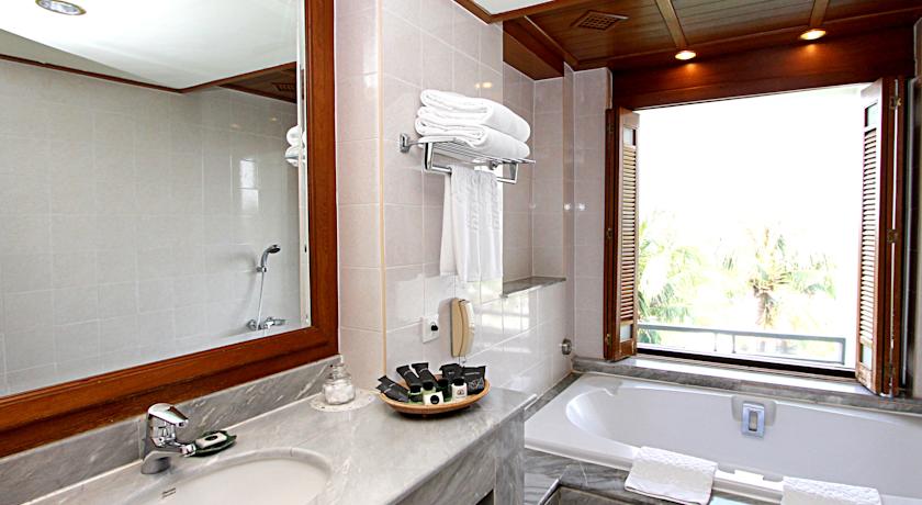 Diamond Cliff Resort & Spa — о. Пхукет, Таїланд мініатюра 36