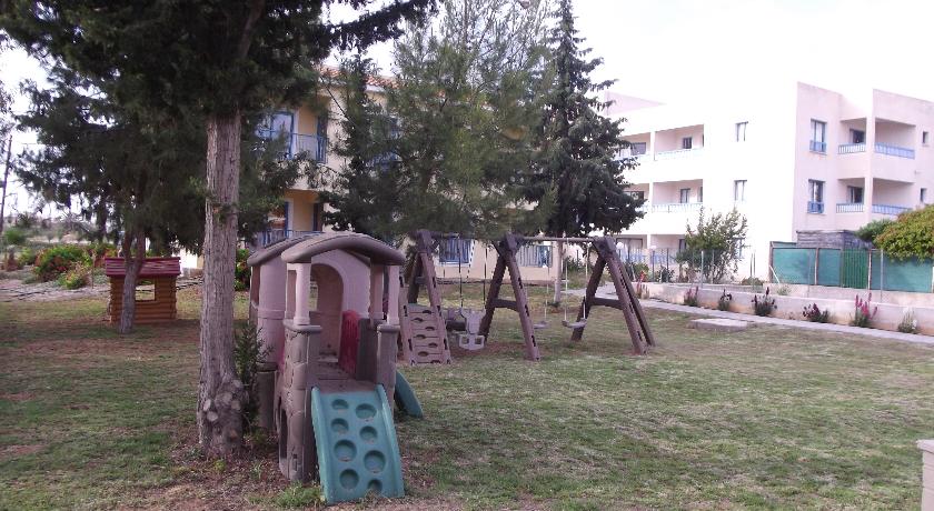 Kefalonitis Hotel Apartments — Пафос, Кіпр мініатюра 40