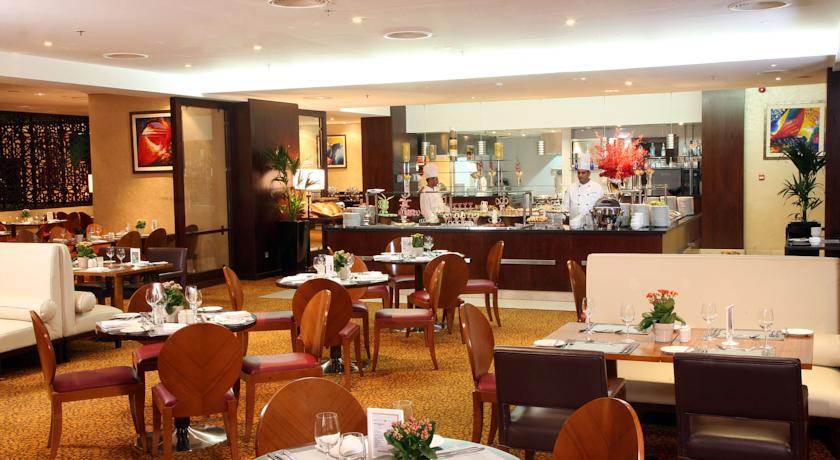 Two Seasons Hotel & Apartments Dubai — Дубаї, Об'єднані Арабські Емірати мініатюра 171