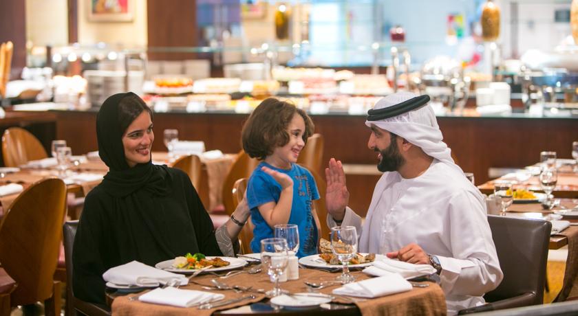 Two Seasons Hotel & Apartments Dubai — Дубаї, Об'єднані Арабські Емірати мініатюра 174