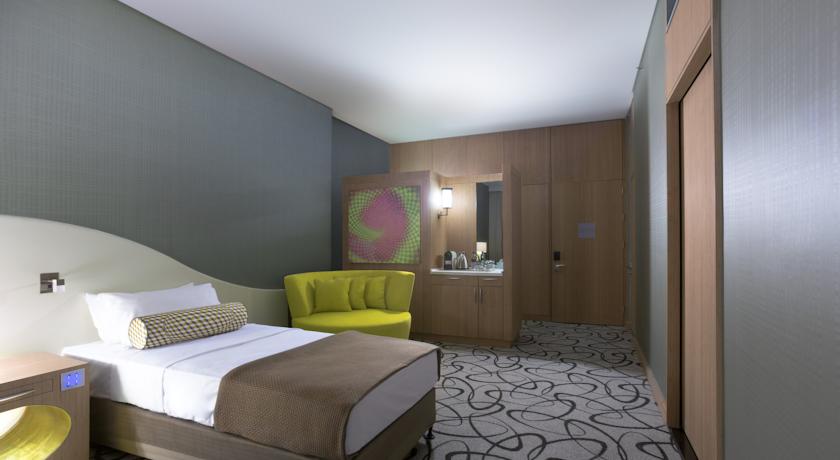 Sofitel Dubai Downtown — Дубаї, Об'єднані Арабські Емірати мініатюра 353