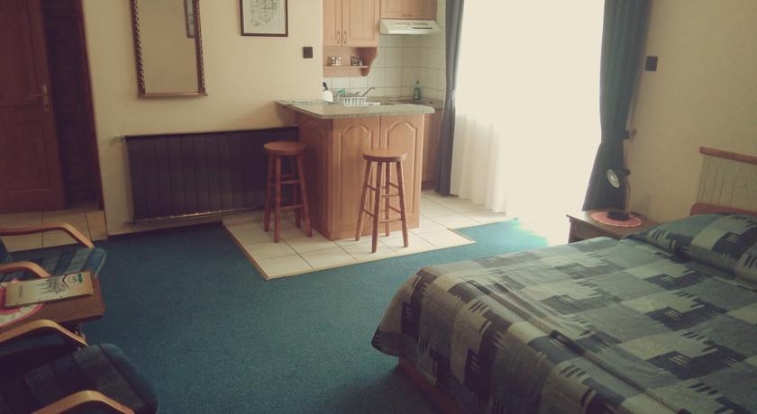 Klara Villa Apartman — Хевіз, Угорщина мініатюра 6